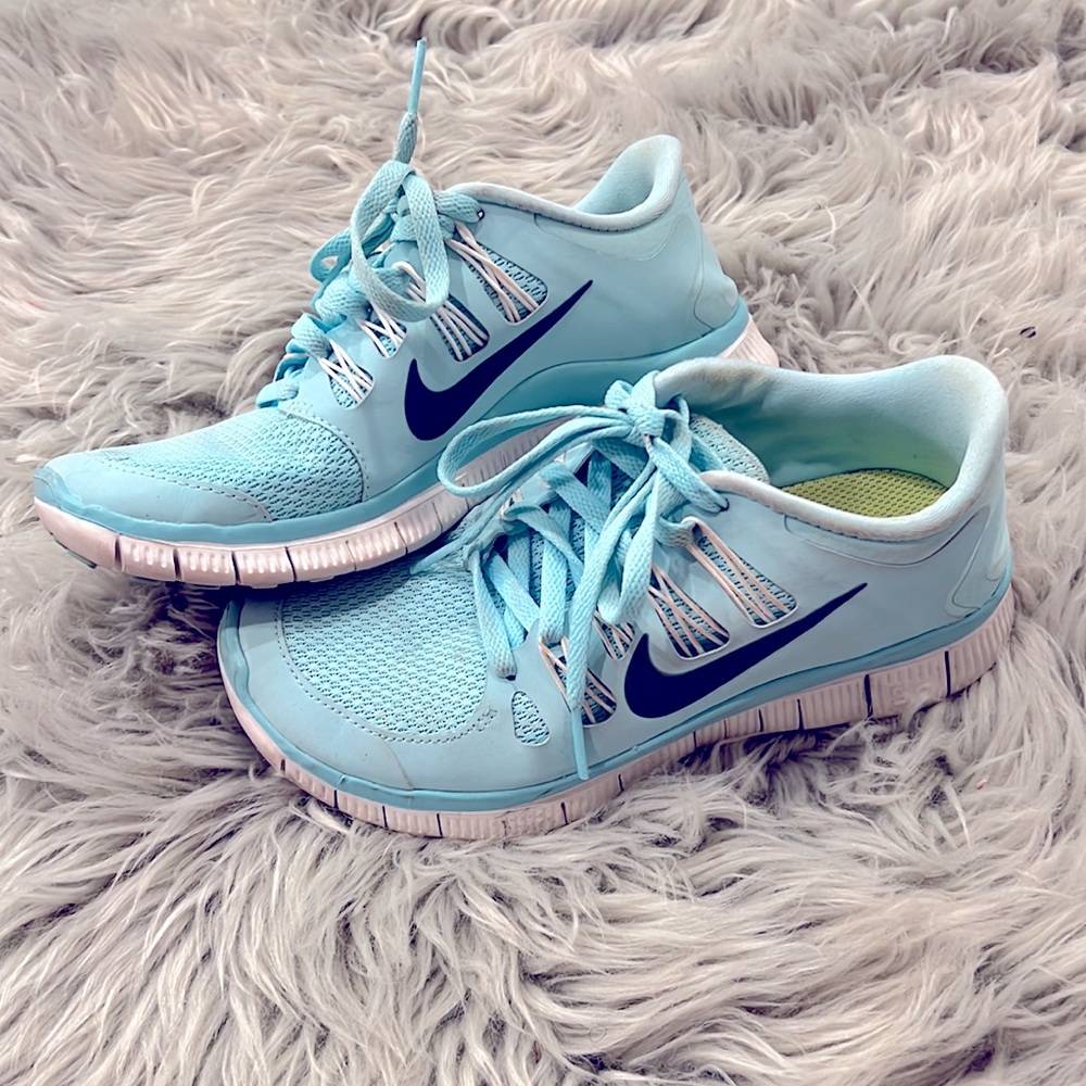 Baby Blue Nike Free Sz 5 Tennis Shoes Sneakers Only Worn Twice *Offers Welcome
